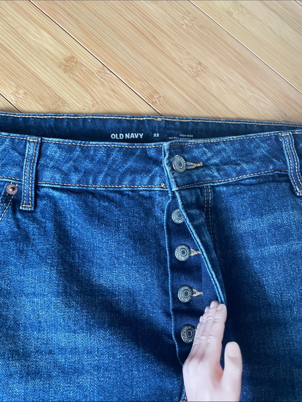 Old Navy Denim Skirt - Picture 4 of 6